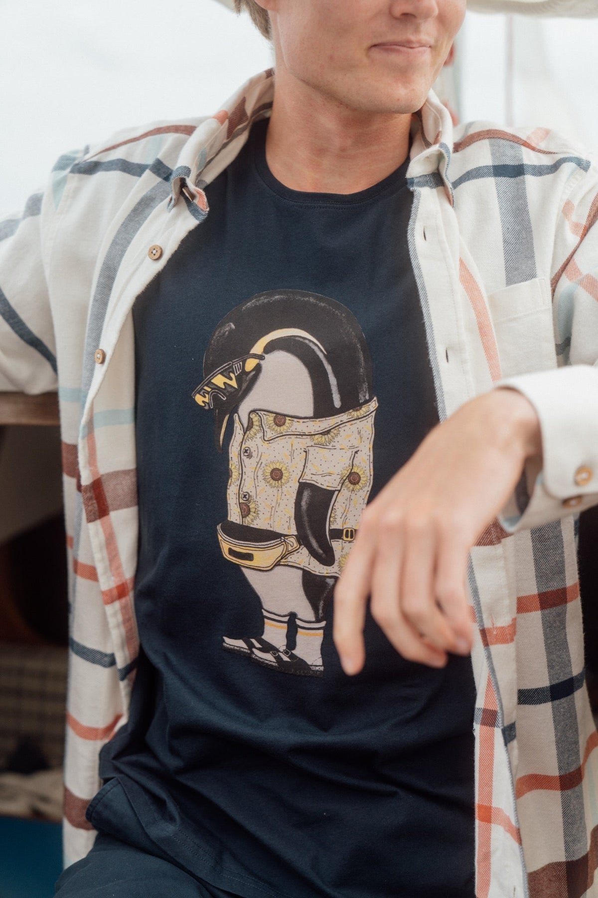 LAKOR Pilgrim Penguin T-shirt T-Shirt Blueberry