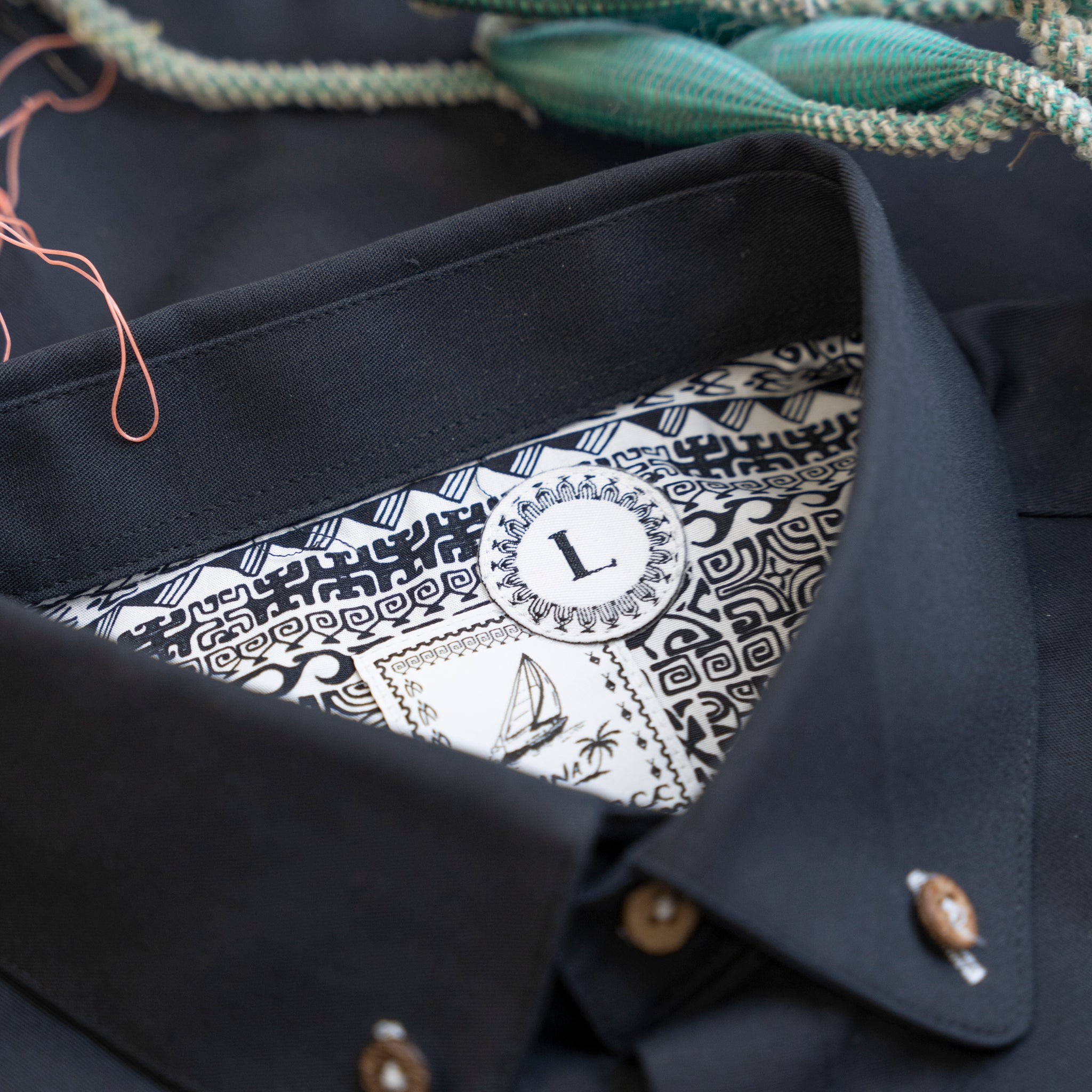 Hugo Shirt (Black)