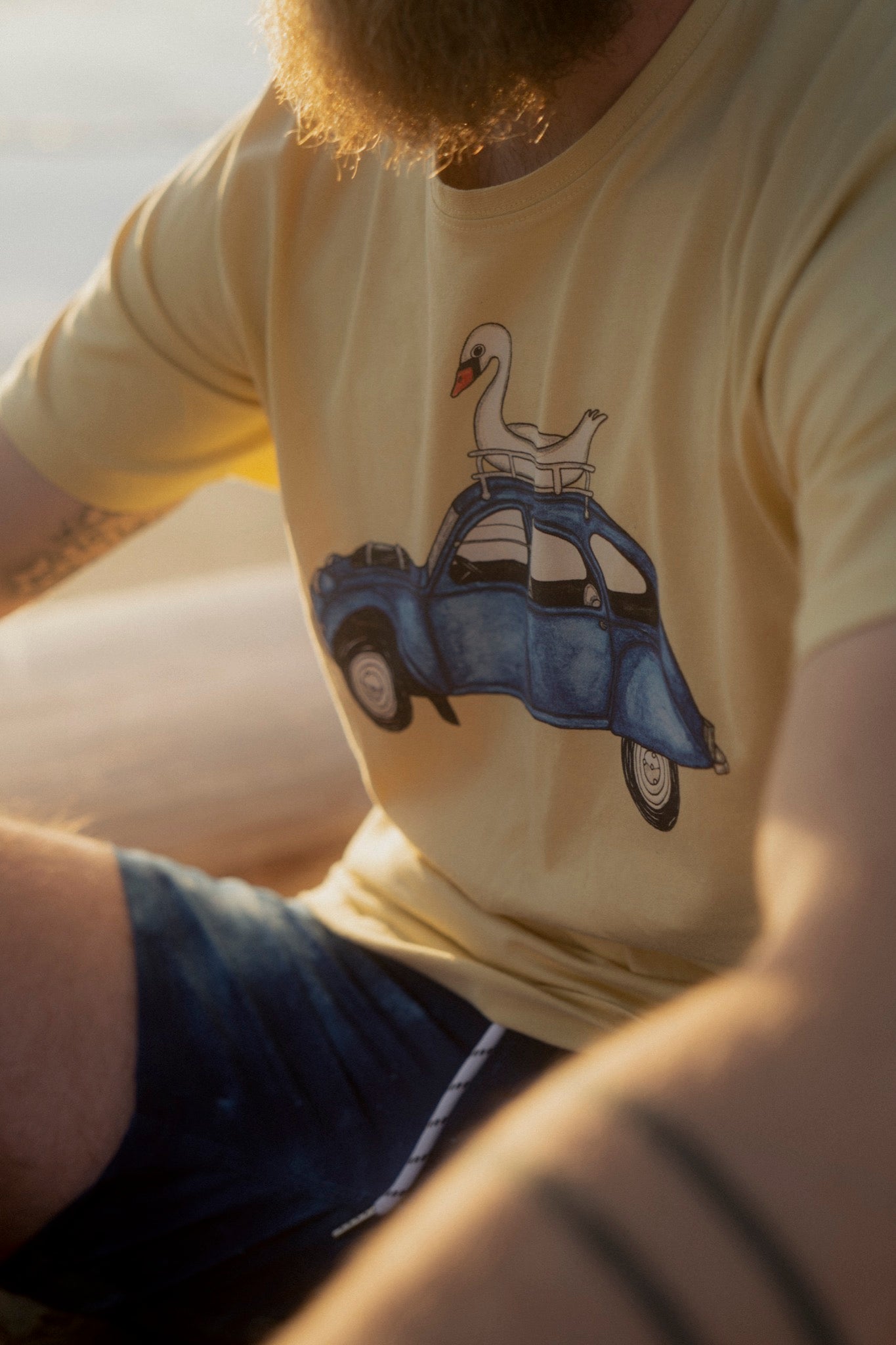 Swan On Wheels T-shirt (Moonstone)