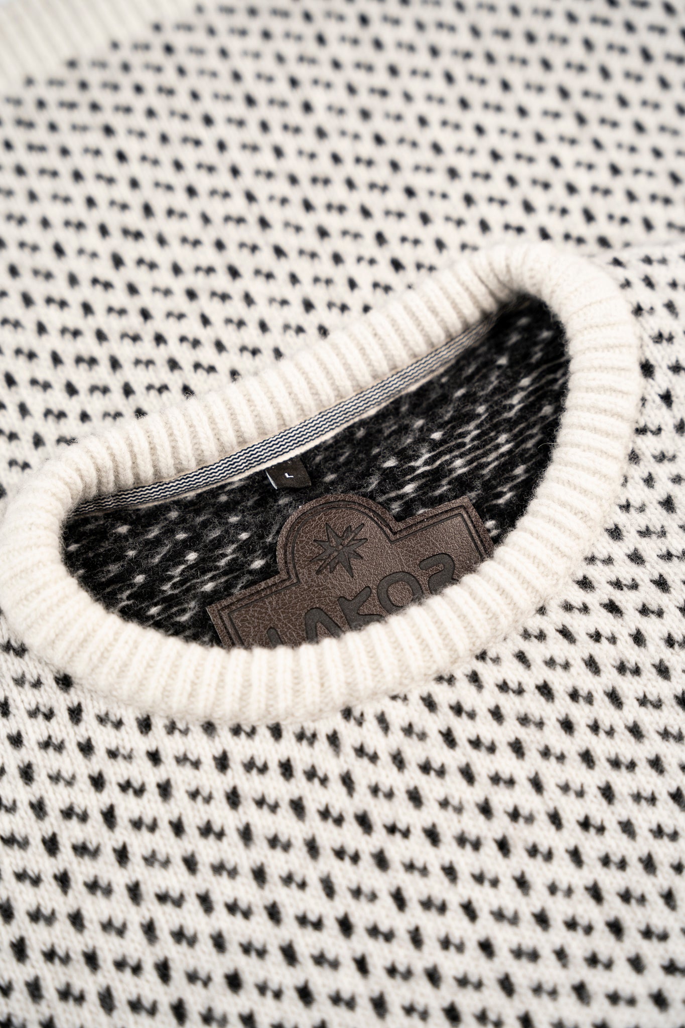 Jysk Knit (Off White)