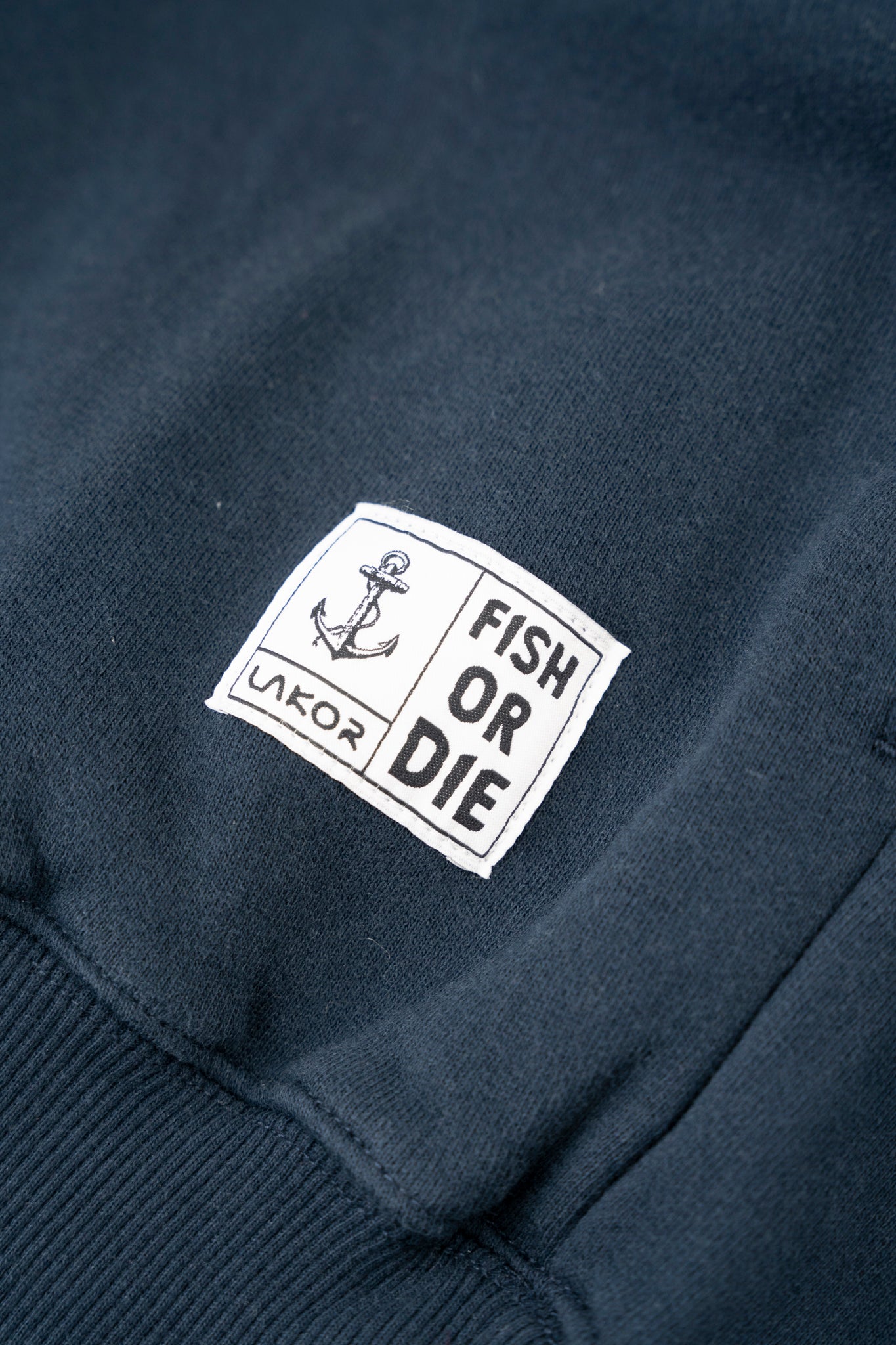 LAKOR Above and Below Crewneck Sweatshirt Blueberry