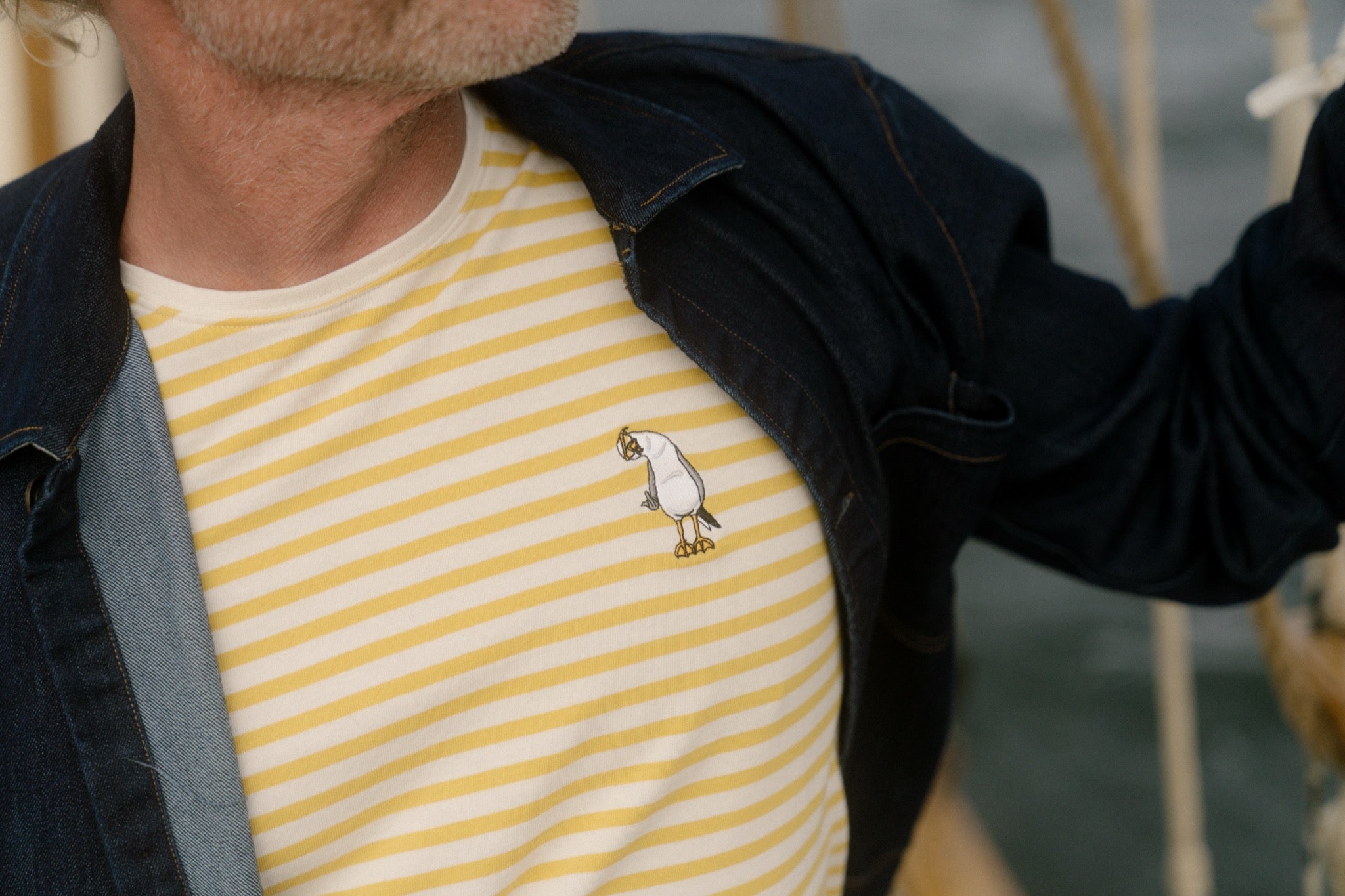 LAKOR Ahoy! Mini Flipping the Bird T-Shirt Cream Gold/Star White