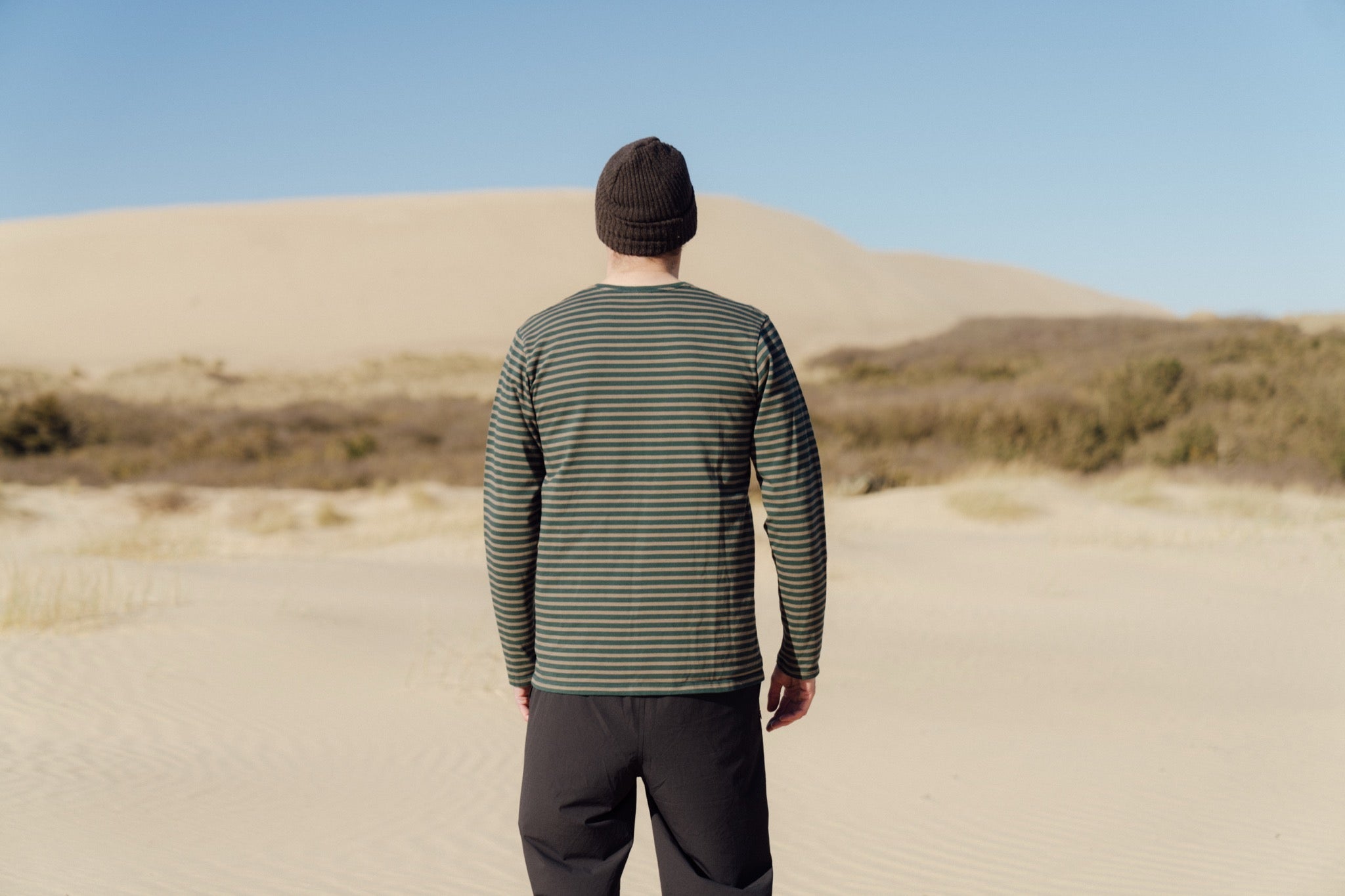 LAKOR Ahoy! Mini Flying Woodpecker LS T-shirt T-Shirt Morel