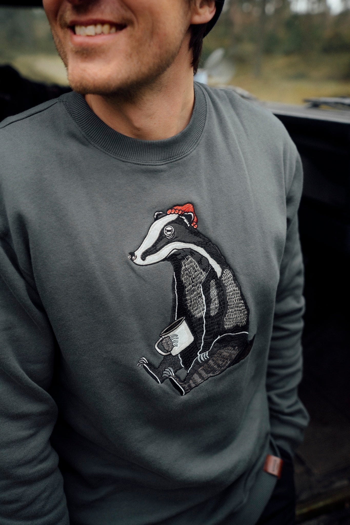 LAKOR Badger Coffee Crewneck Sweatshirt Urban Chic