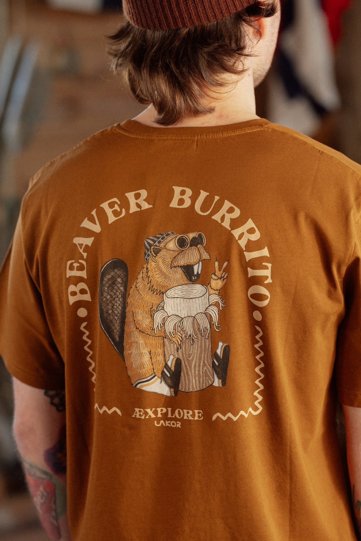 LAKOR Beaver Burrito Back T-shirt T-Shirt Monk's Robe