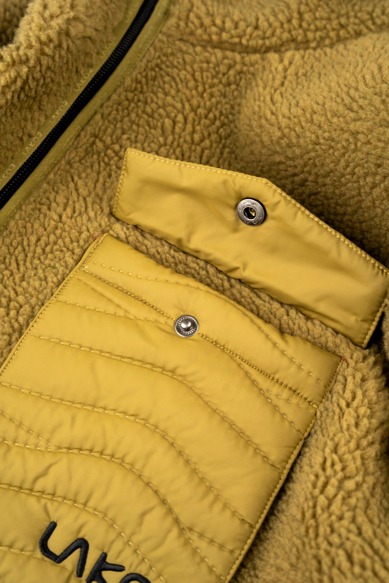 LAKOR Campfire Pile Jacket Jacket Fir Green