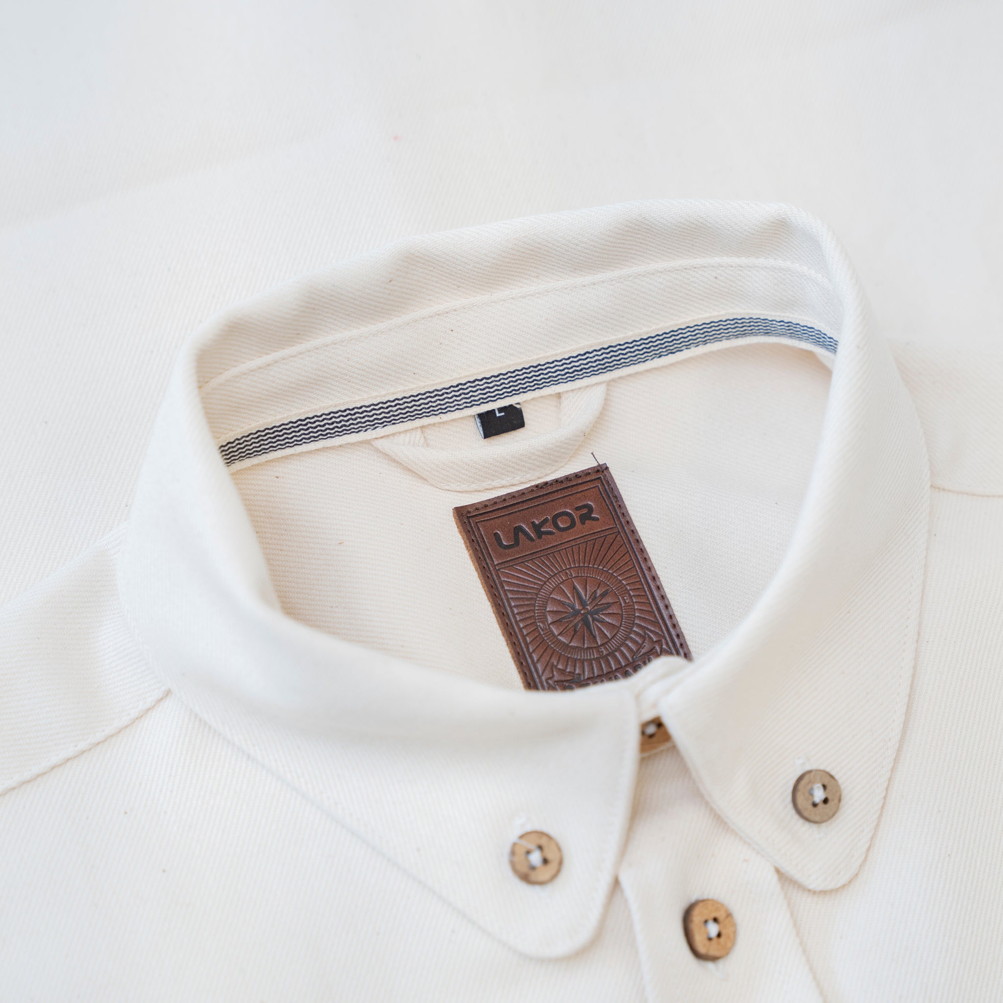 LAKOR Knokkel Shirt Overshirt Creme