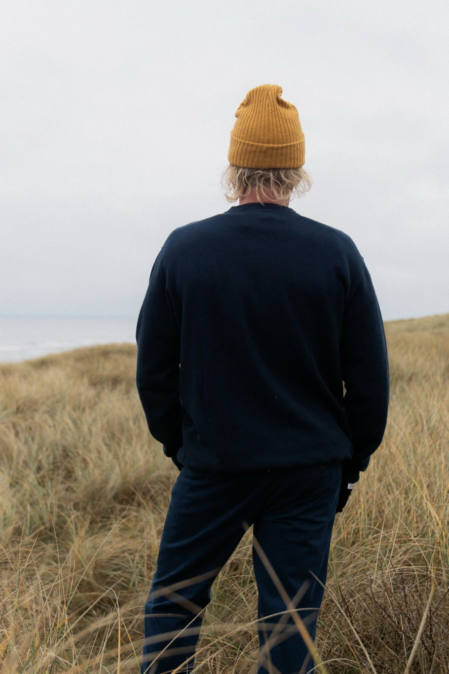 LAKOR Light the Way Crewneck Sweatshirt Blueberry