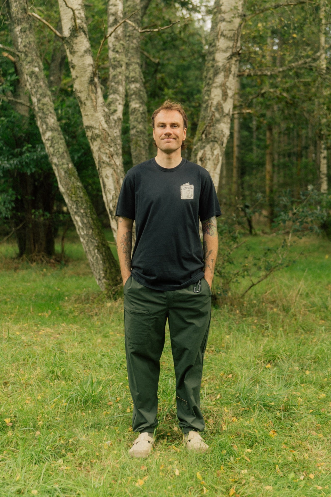 LAKOR Mermaids Illustrated Book T-shirt T-Shirt Moonless Night