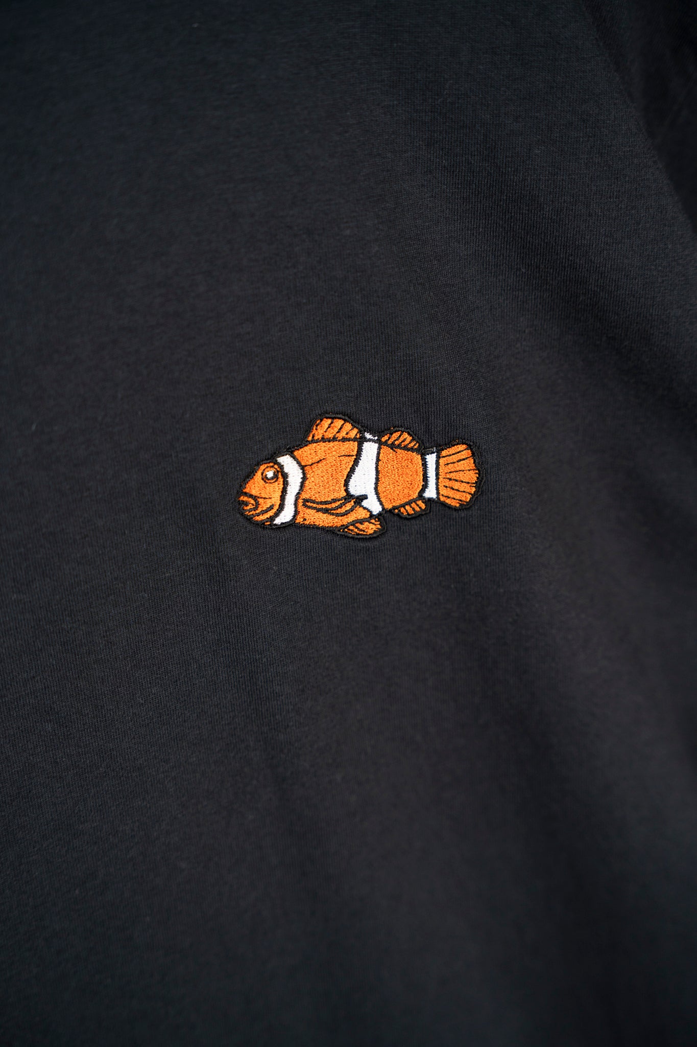 LAKOR Mini Clownfish T-shirt T-Shirt Moonless Night