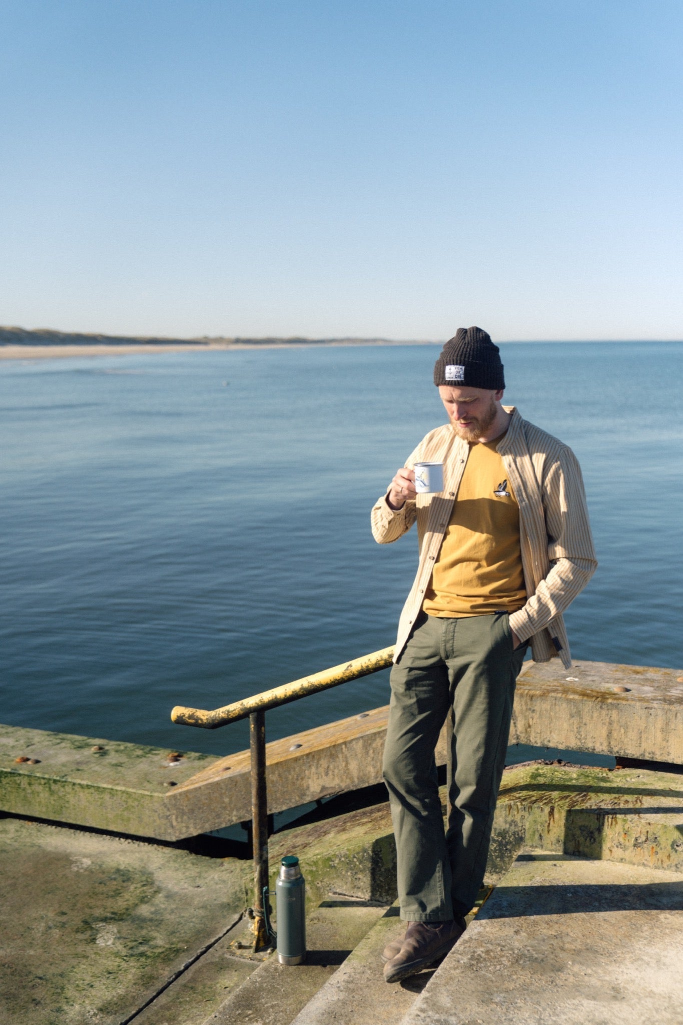 LAKOR Mini Flying Puffin T-shirt T-Shirt Wood Thrush