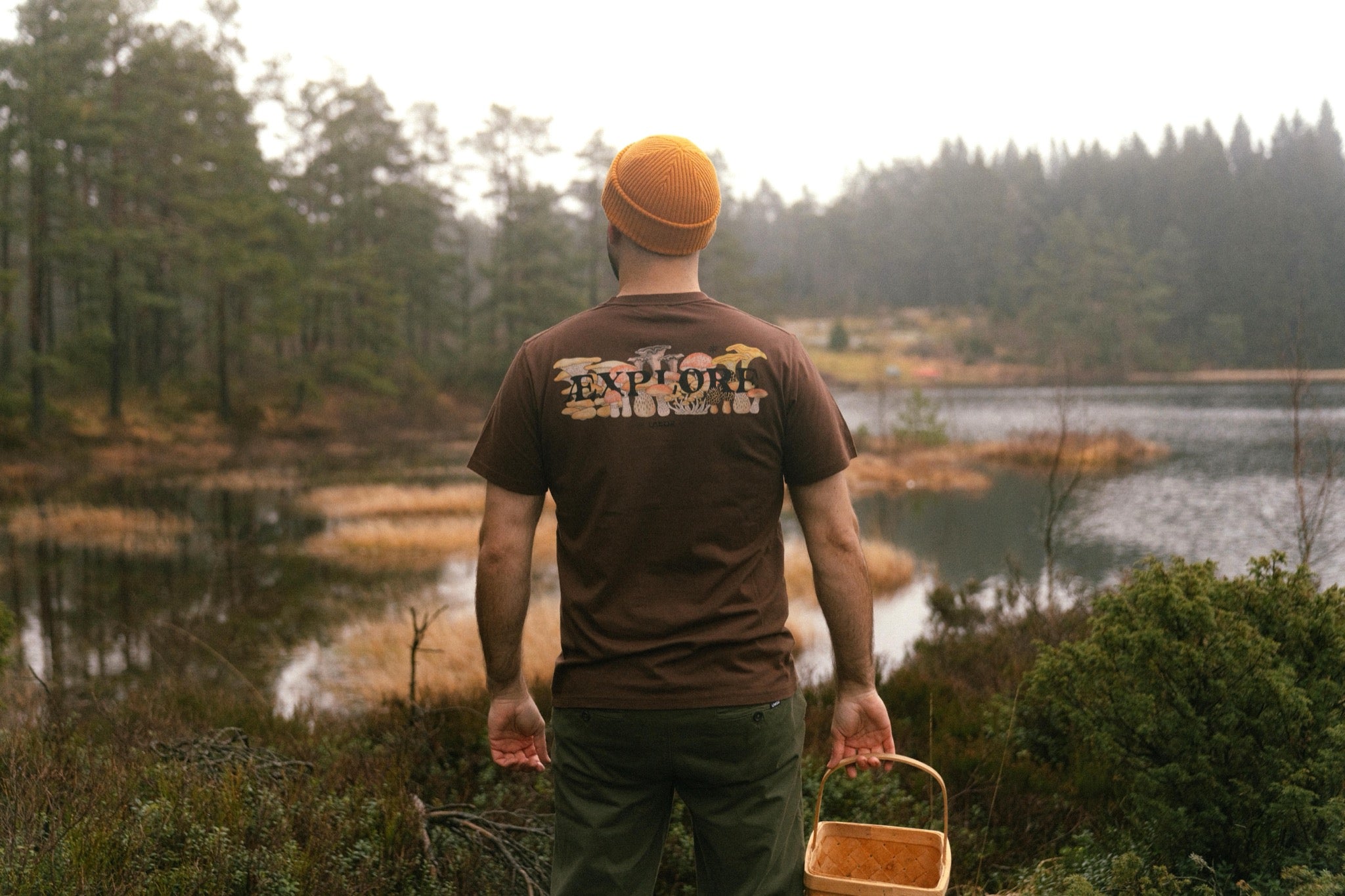 LAKOR Mushroom Forest T-shirt T-Shirt Chicory Coffee