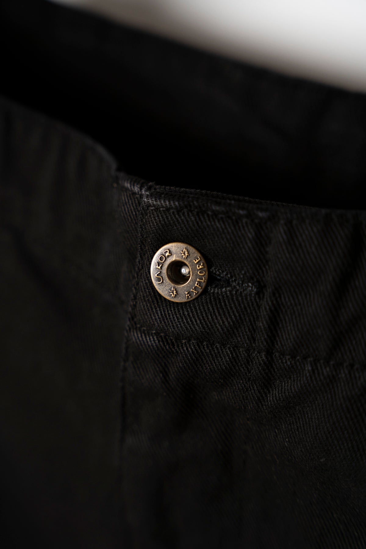LAKOR Relaxed Twill Pants Pants Black