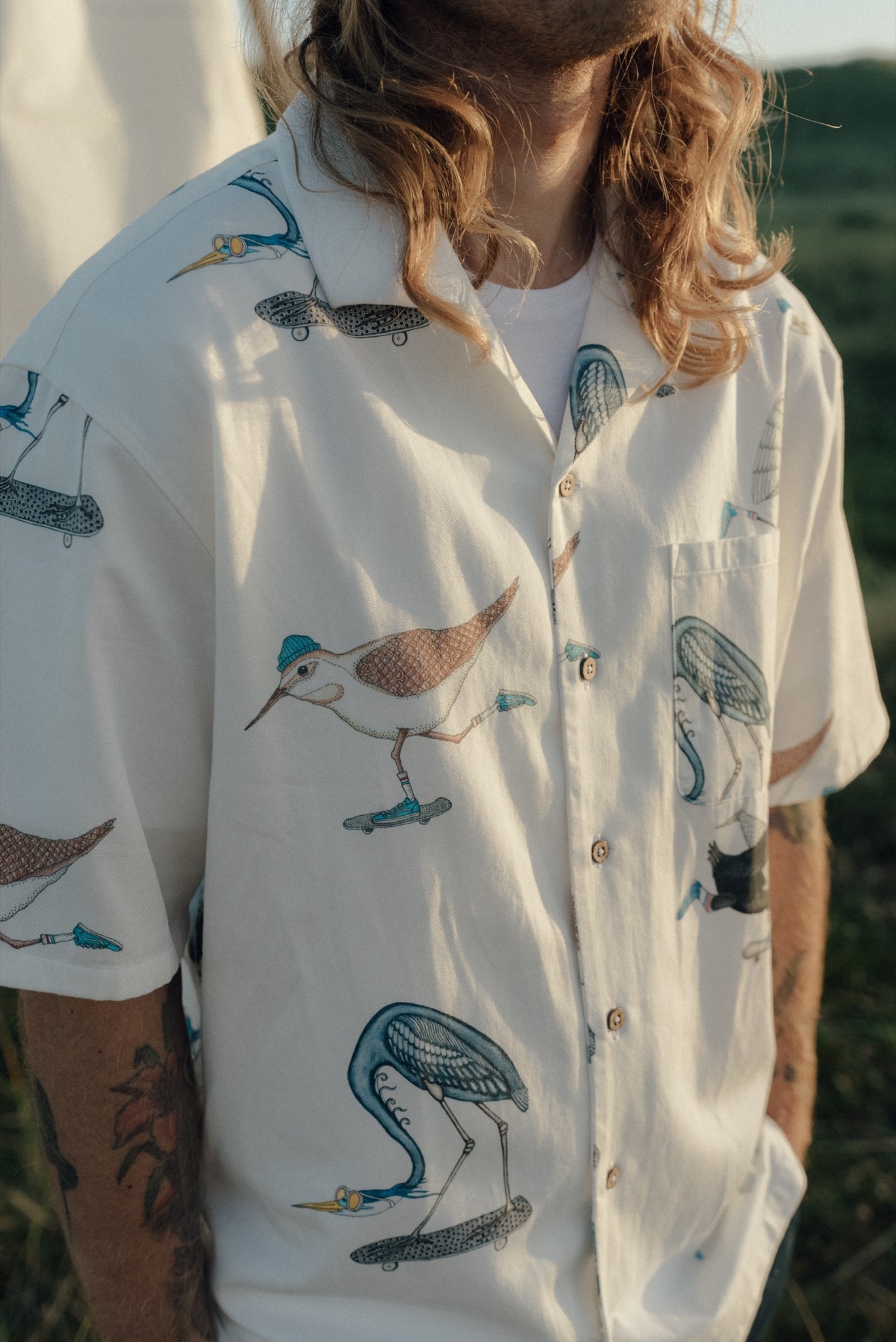 Skating Birds Short Sleeve Shirt (Starwhite)