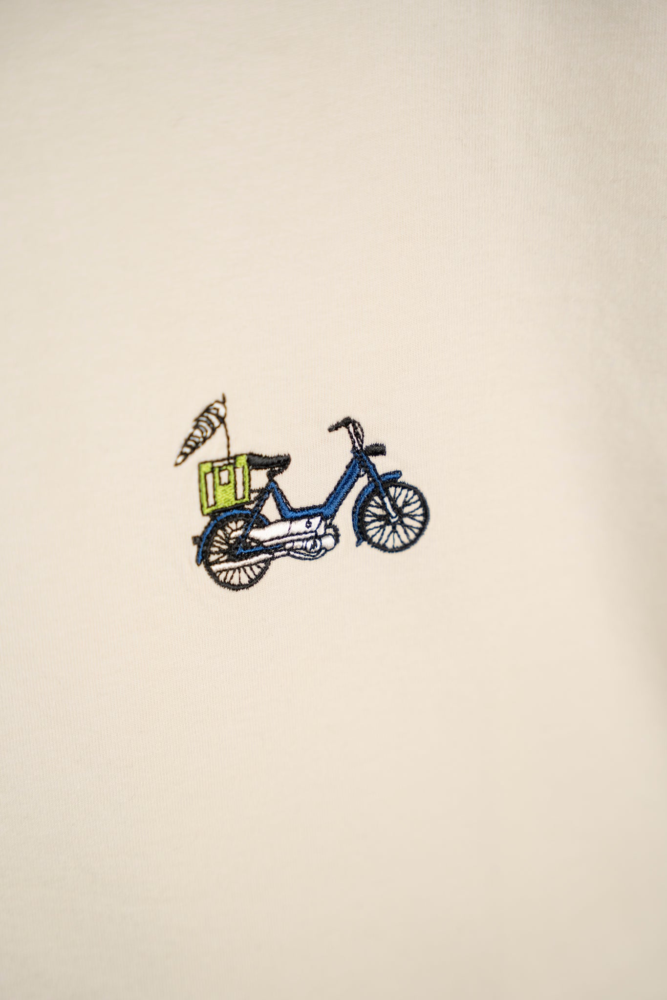 Mini Ocean Maxi T-shirt (Rainy Day)