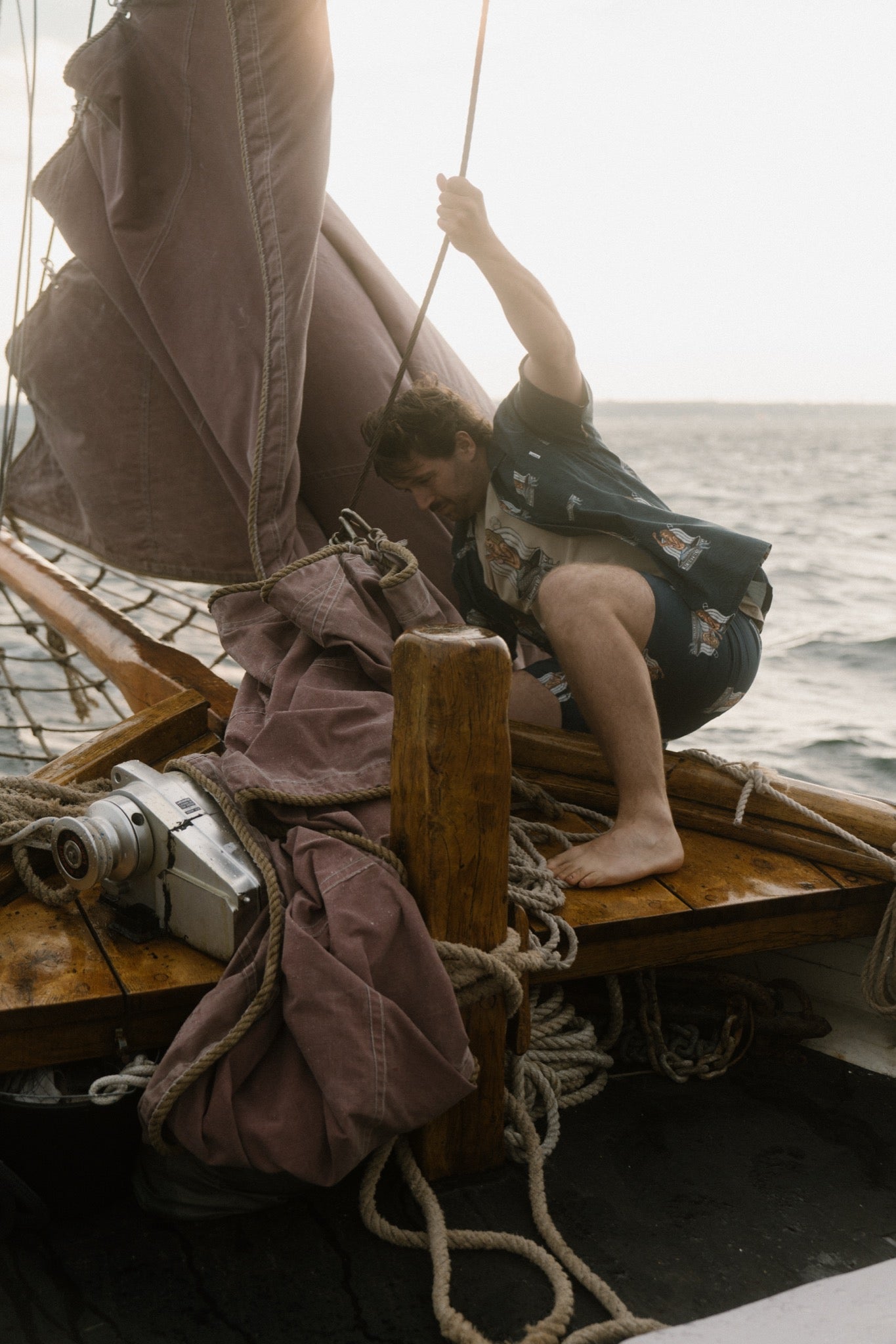 LAKOR Save The Mermaids Short Sleeve Shirt Short Sleeve Shirt Midnight Navy