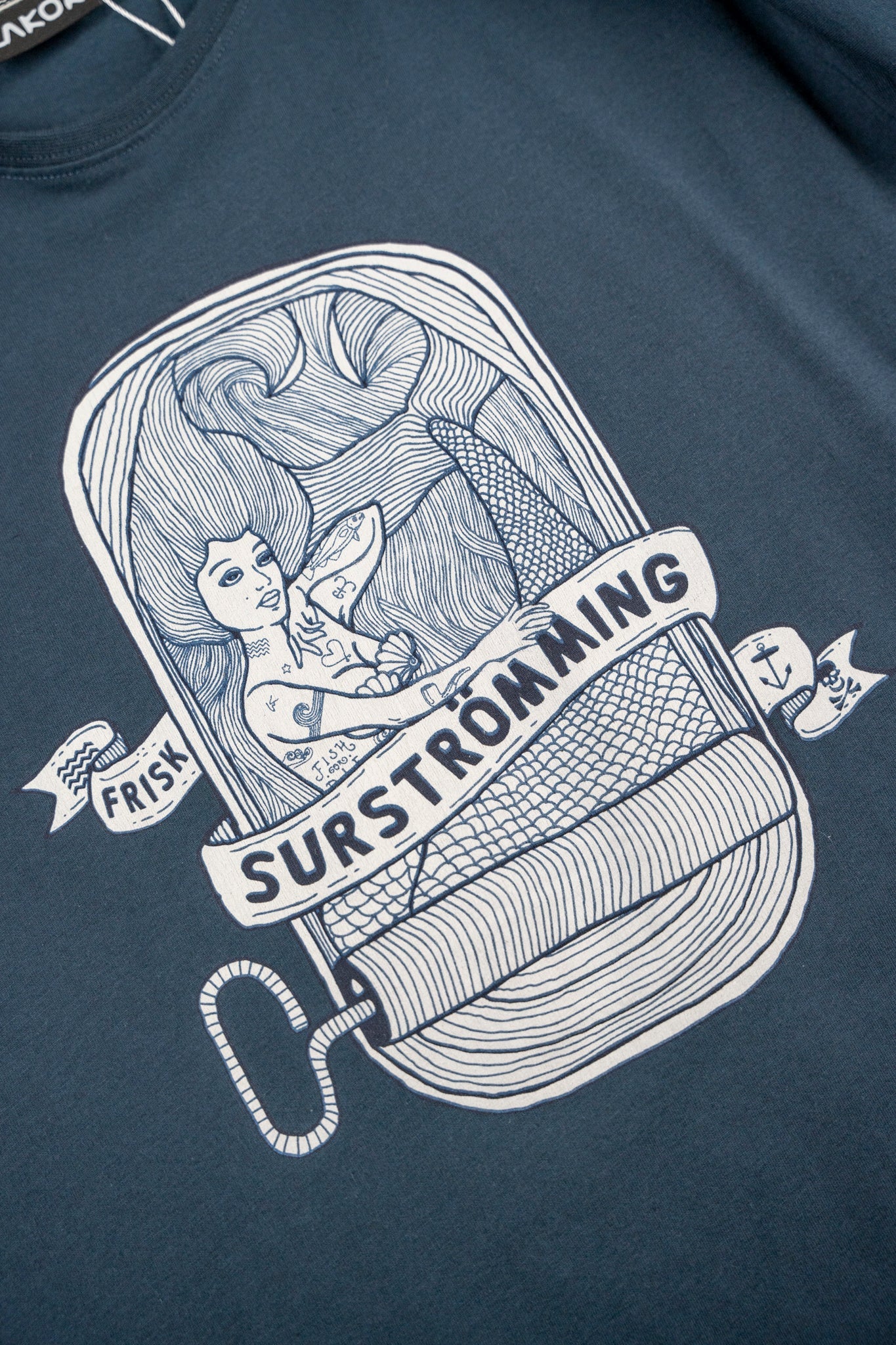 LAKOR Surströmming T-shirt T-Shirt Blueberry