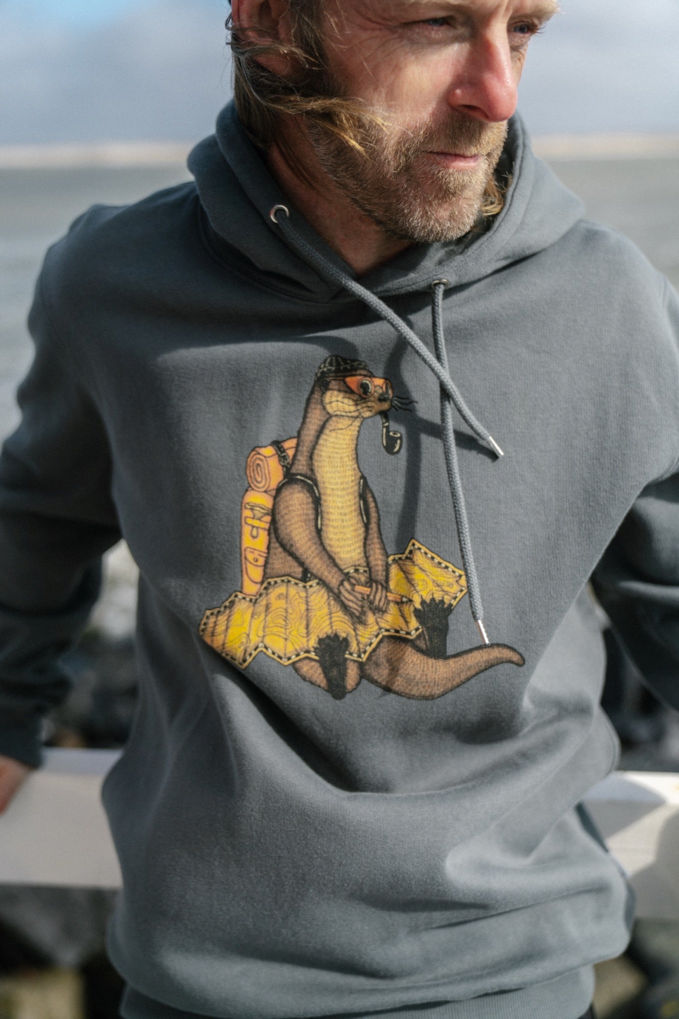 LAKOR The Otter Way Hoodie Sweatshirt Urban Chic