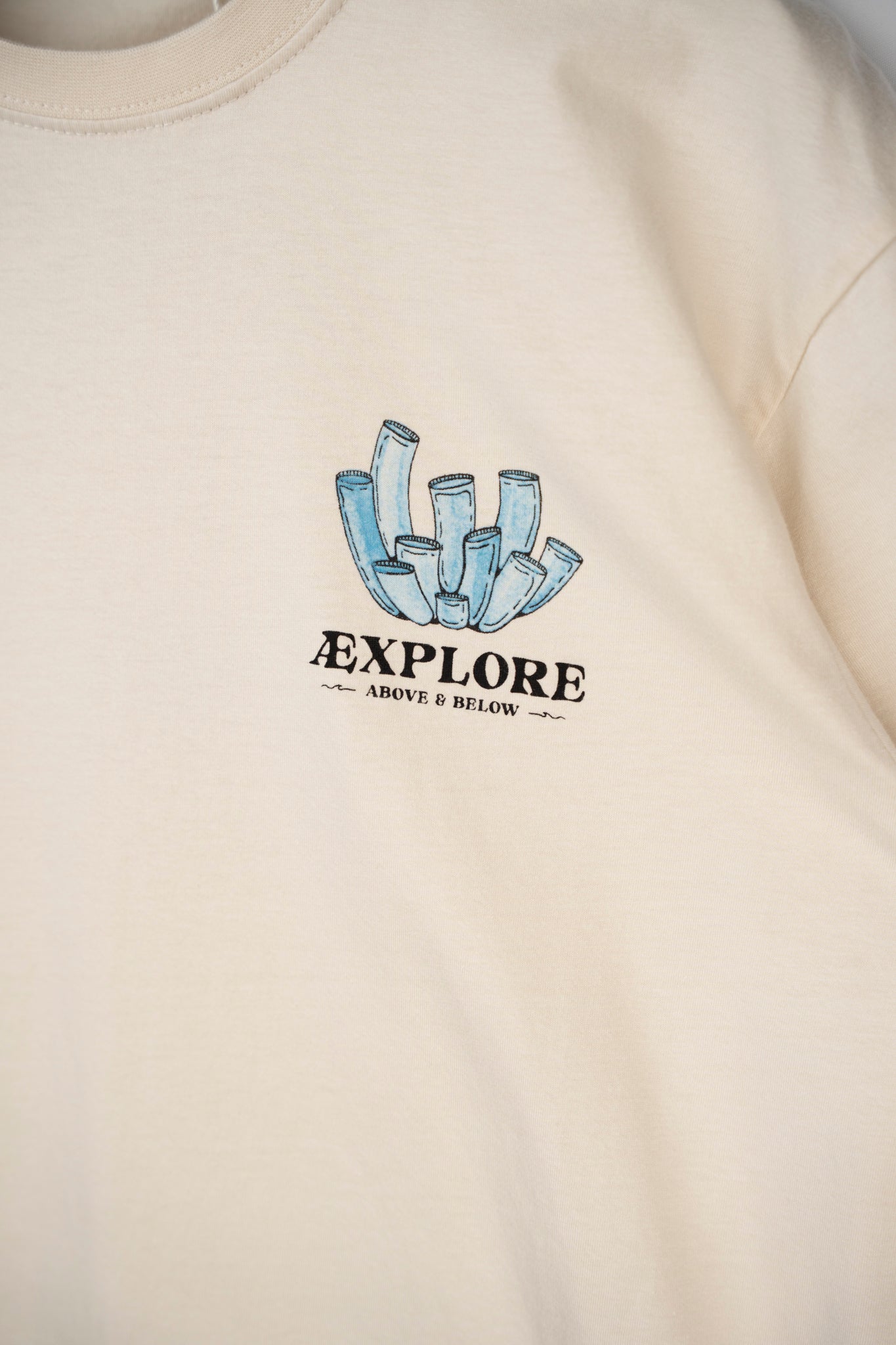 LAKOR Underwater Garden T-shirt T-Shirt Rainy Day