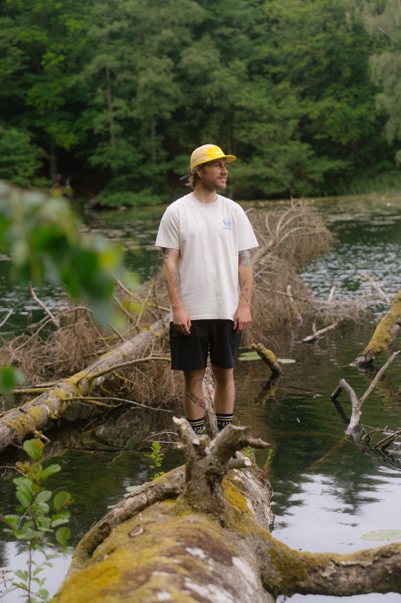 LAKOR Underwater Garden T-shirt T-Shirt Rainy Day