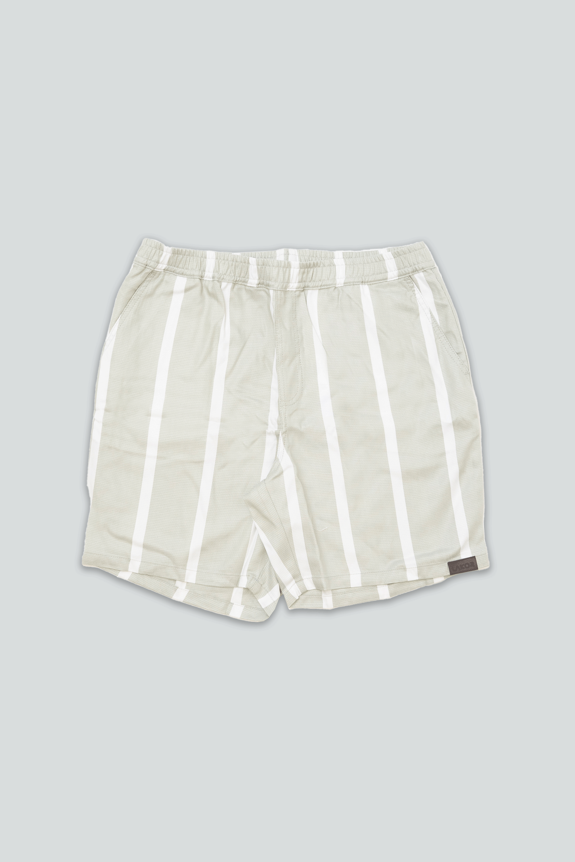 LAKOR Wide Stripe Shorts Shorts Desert Sage