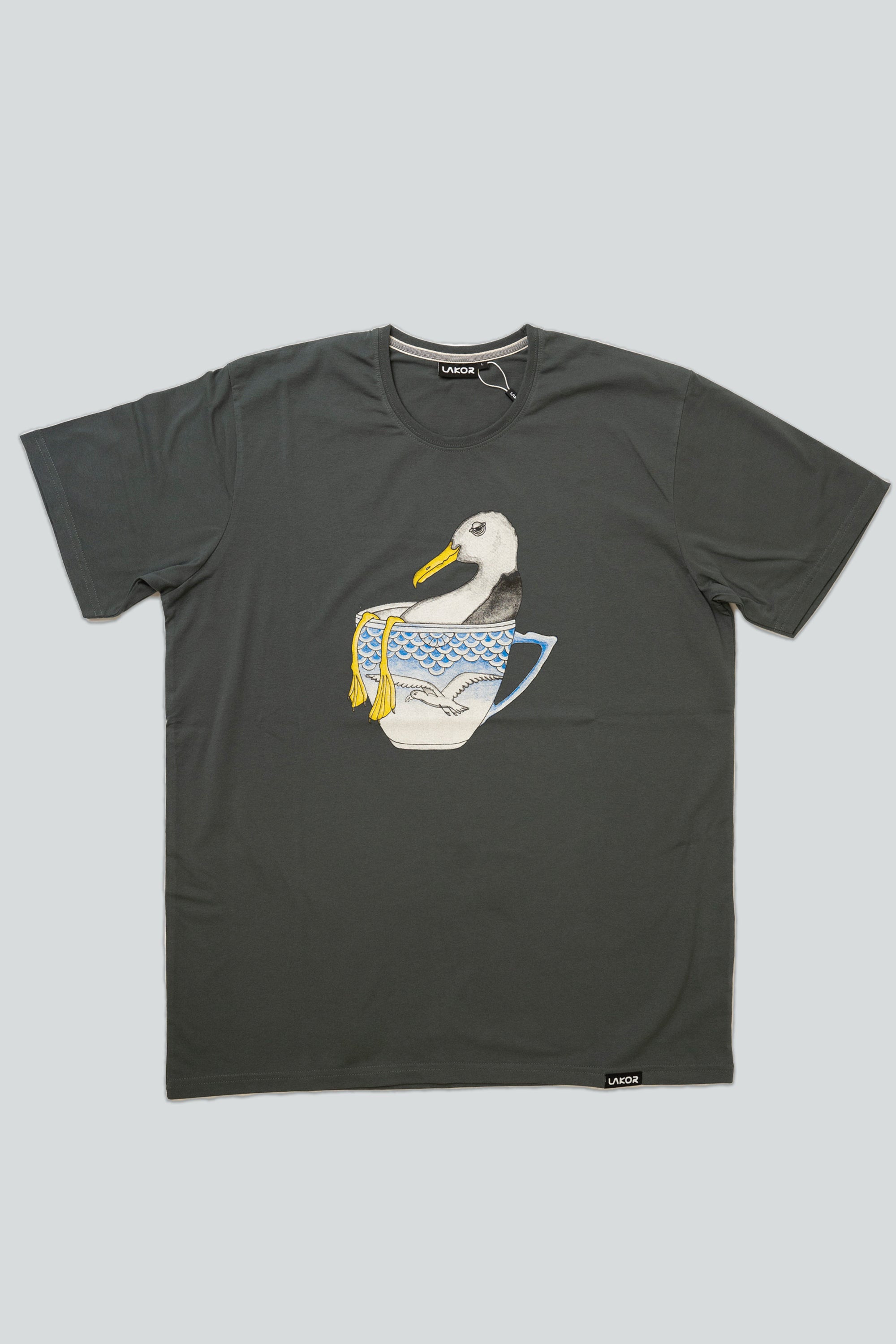 Seagull In A Cup T-shirt (Urban Chic)
